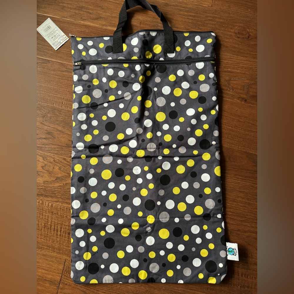 Planet Wise Hanging Wet/Dry Bag - Dot